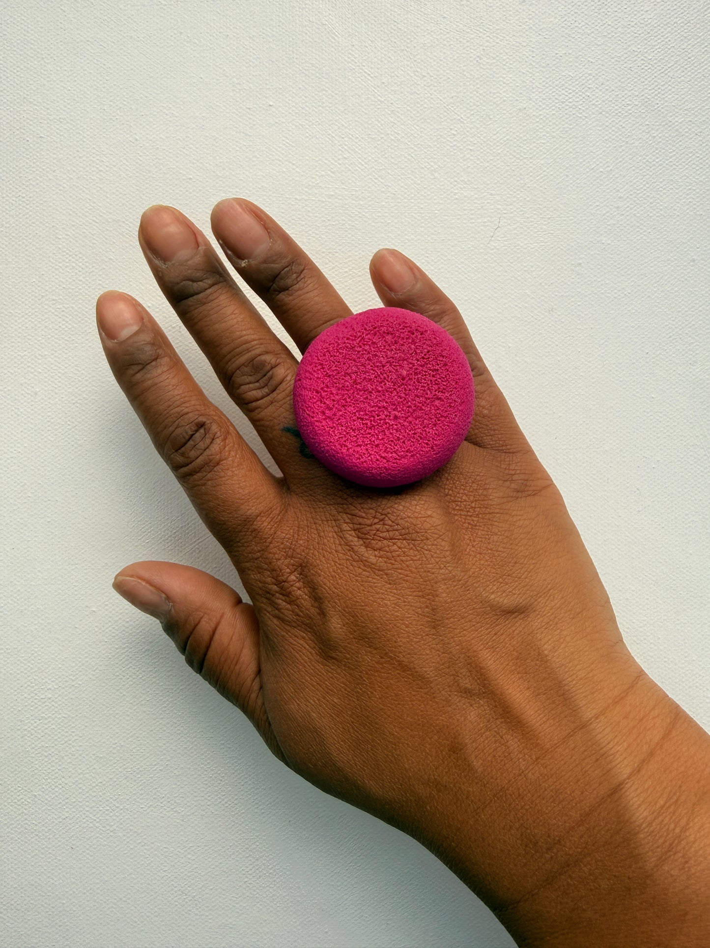 RUCKUS ADJUSTABLE MAGENTA PINK RING ~ 8