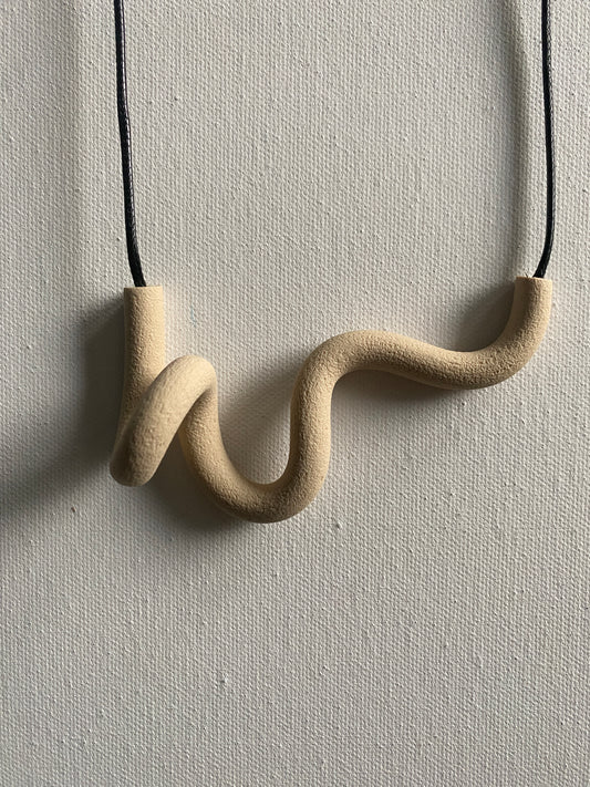 ABEBI NECKLACE EC