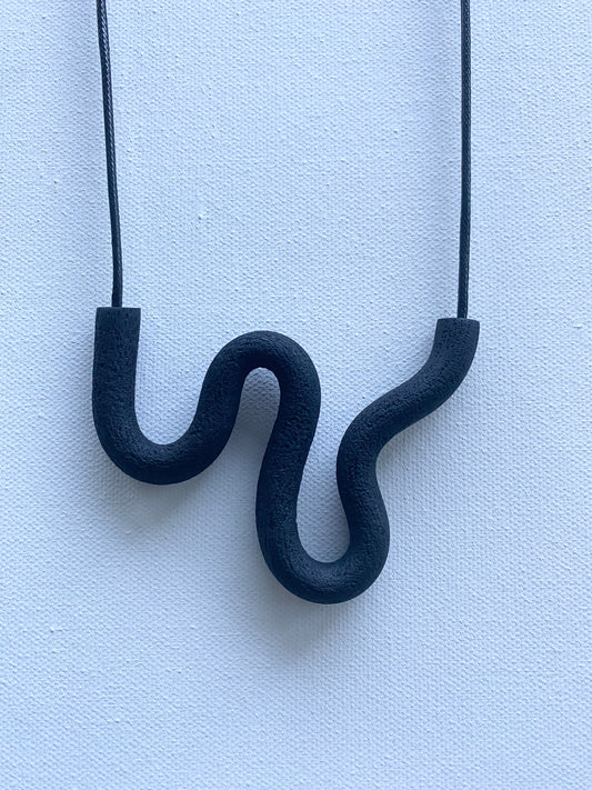 ADA NECKLACE DR
