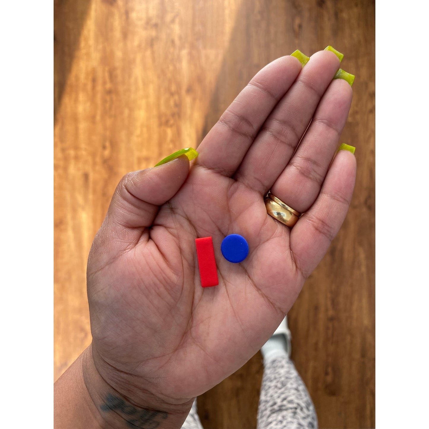 INDIE ~ RED & BLUE