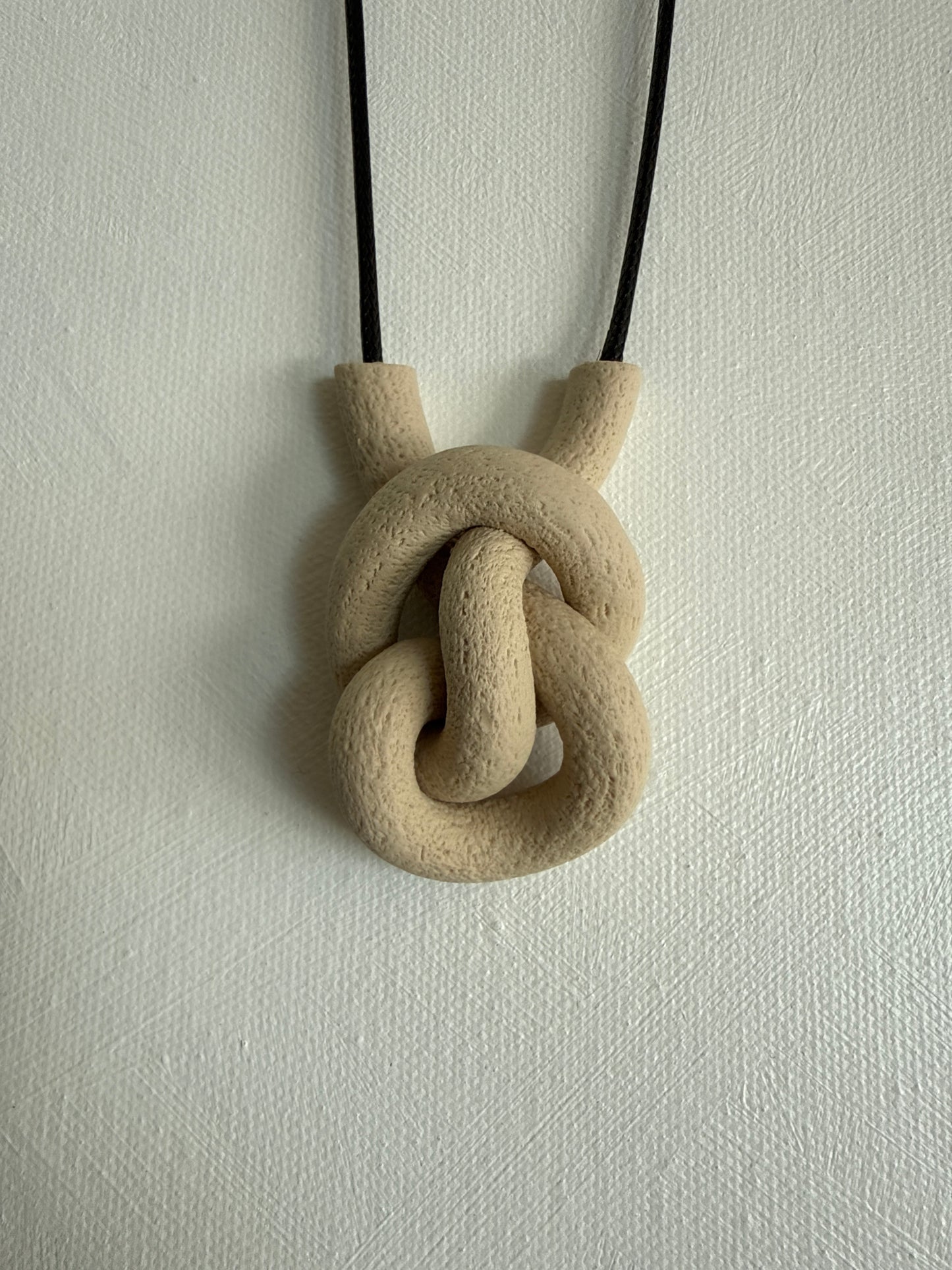 CELI SAND NECKLACE CS03